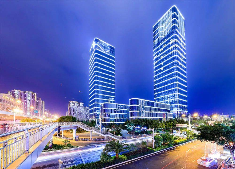 厦门第一高楼建造的过程,厦门最高层建筑