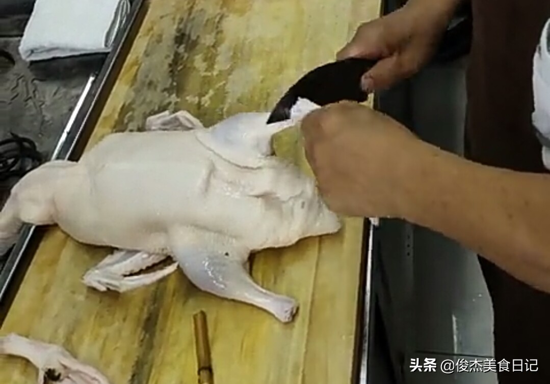 正宗北京挂炉果木烤鸭技术,北京烤鸭挂炉烤法