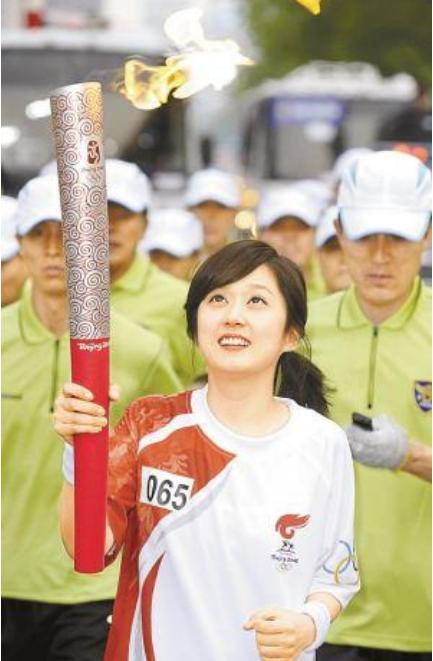 11岁的张娜近照,40岁的张娜拉到底咋样了