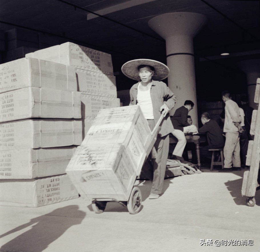 香港四五十年代,香港解放前的社会状况