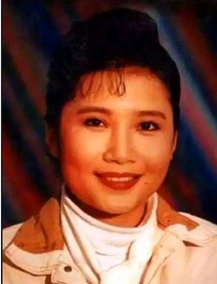 李娜上五台山当尼姑的视频,李娜五台山近况