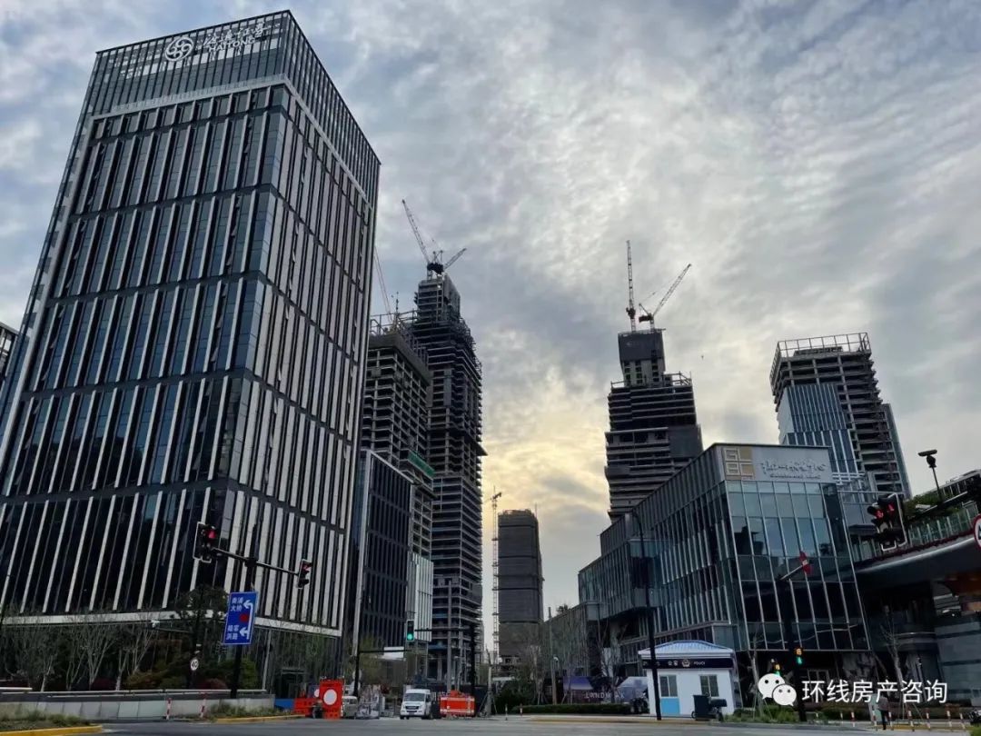 世界顶级金融城市陆家嘴,上海除了陆家嘴就没有高楼了吗