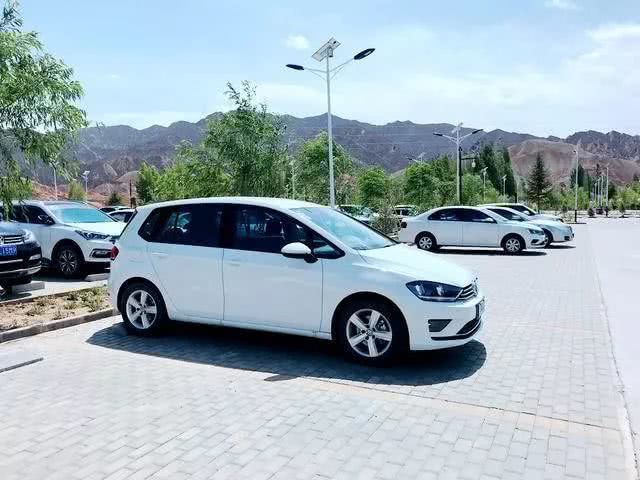 高尔夫嘉旅1.6自吸驾驶感受,1.6l高尔夫动力够用吗