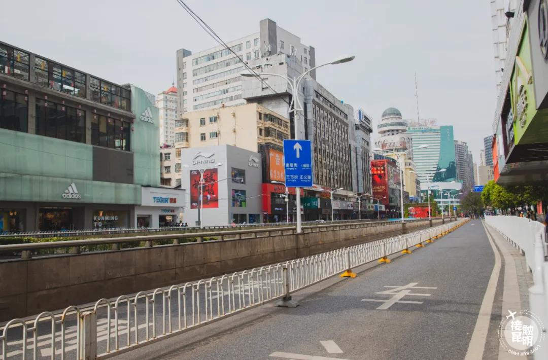 南屏街是市中心吗,昆明南屏街是市中心么