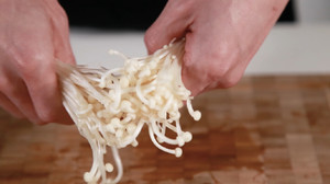 花甲米线家常做法没有锡纸,怎样在家做花甲米线