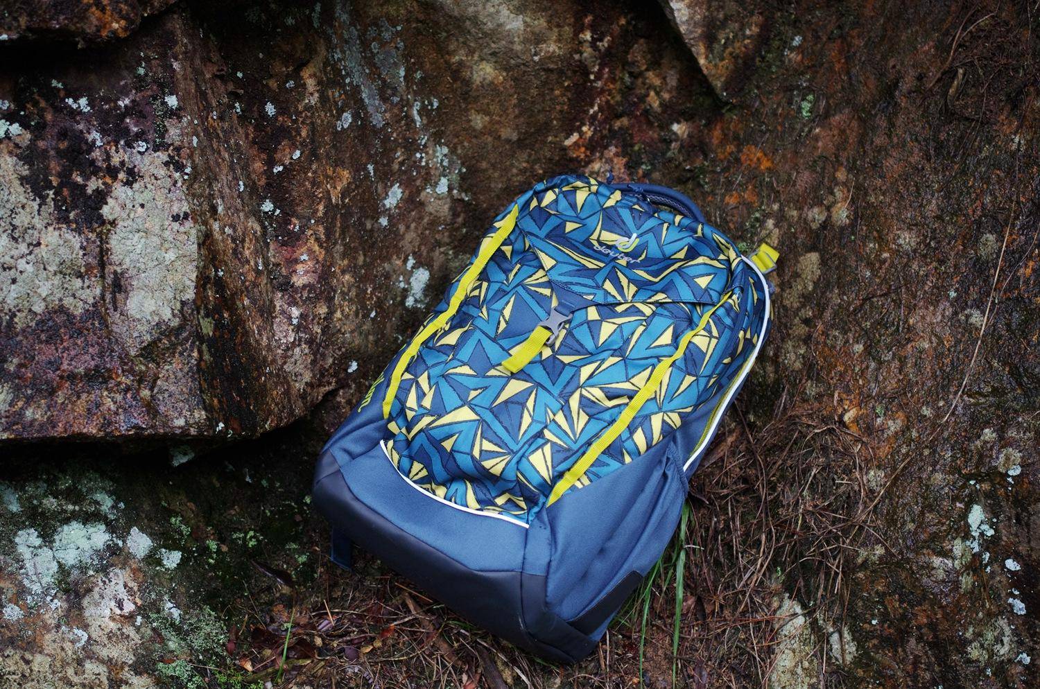 澶氱壒鎶よ剨涔﹀寘娴嬭瘎 (寰峰浗scout鍎跨鎶よ剨涔﹀寘)