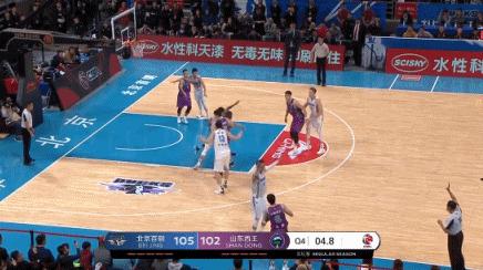 林书豪头破血流,林书豪手肘撞飞