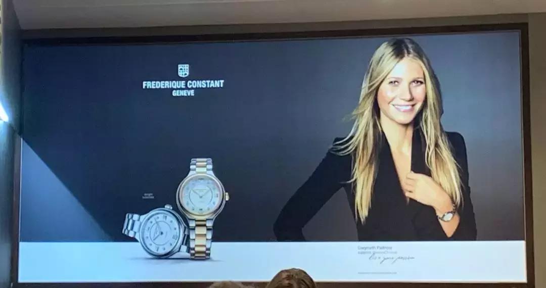 如何在不经意间露出手表,如何在冬天露出自己的手表