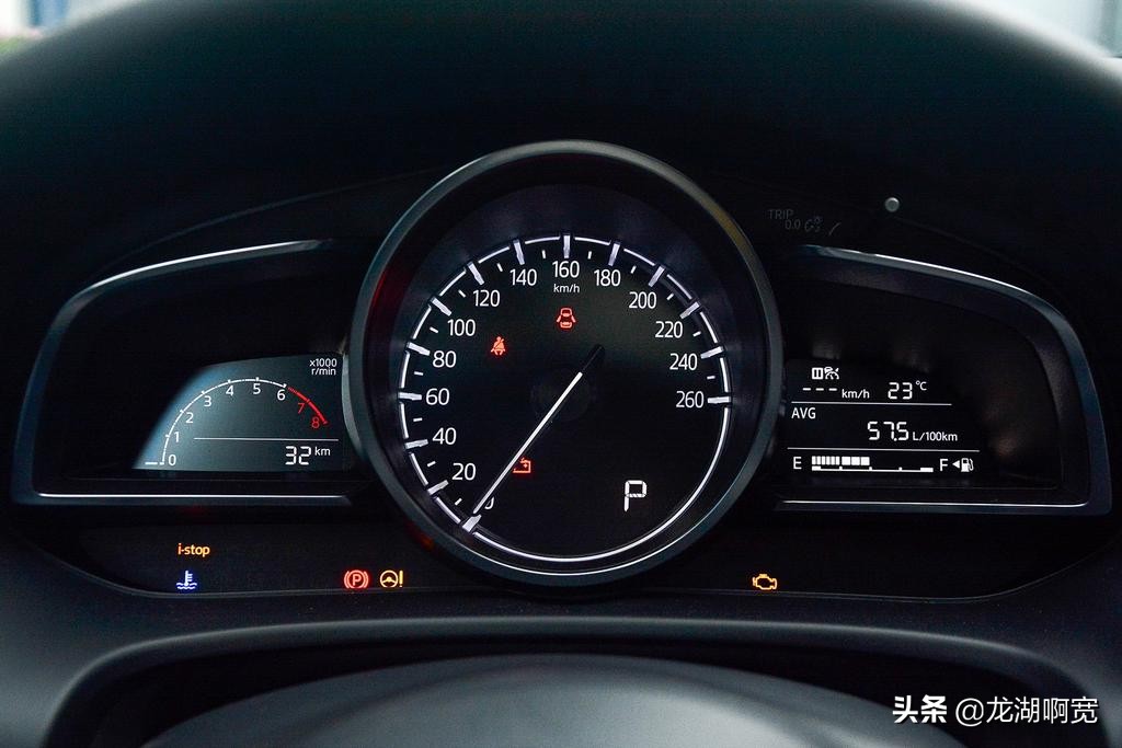 东瀛宝马！最美魂动红马自达CX4是最值得购买的平民买菜车吗