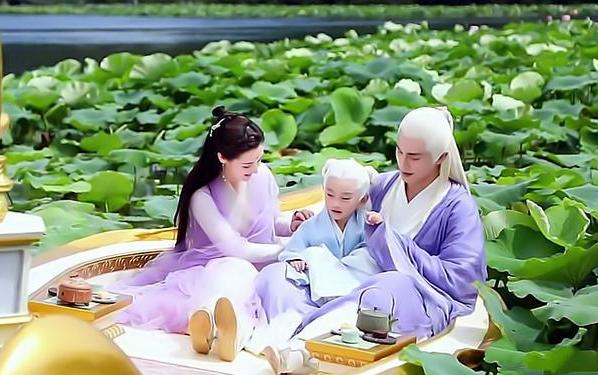 从5.8到6.4口碑真香！《三生三世枕上书》到底魔性在哪儿？