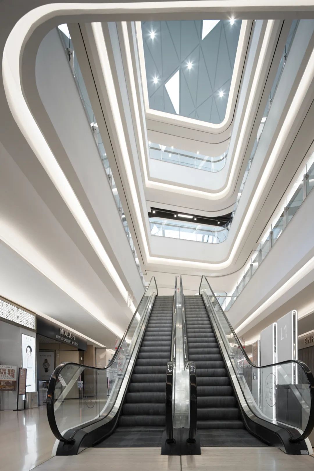 50000平米的购物中心,揭阳天虹购物中心五月天