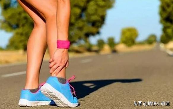 肌肉酸痛咋办5点教你迅速恢复,做蛙跳后肌肉酸痛怎么快速恢复