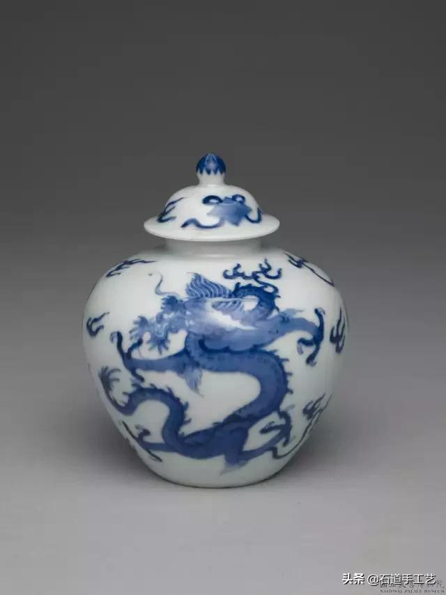 整套青花瓷器超大件,各个时期的青花瓷器特征