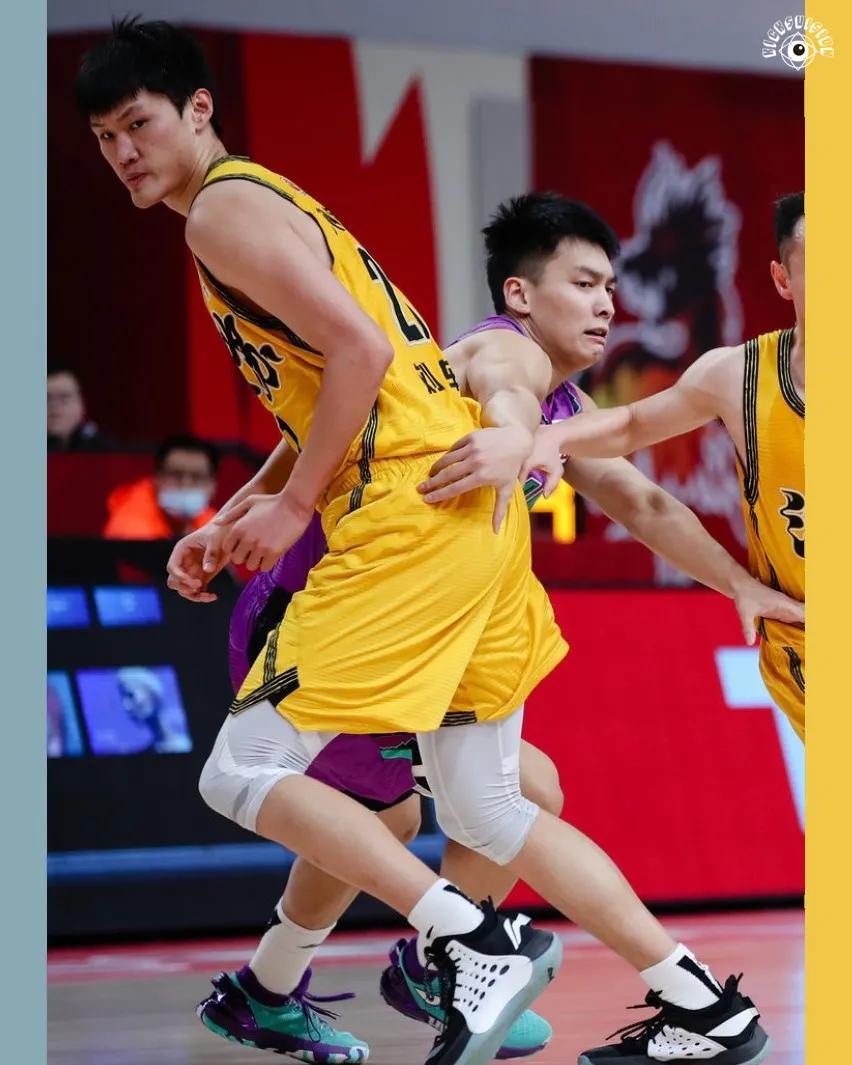 cba今日球鞋上脚一览,cba球鞋牌子评测