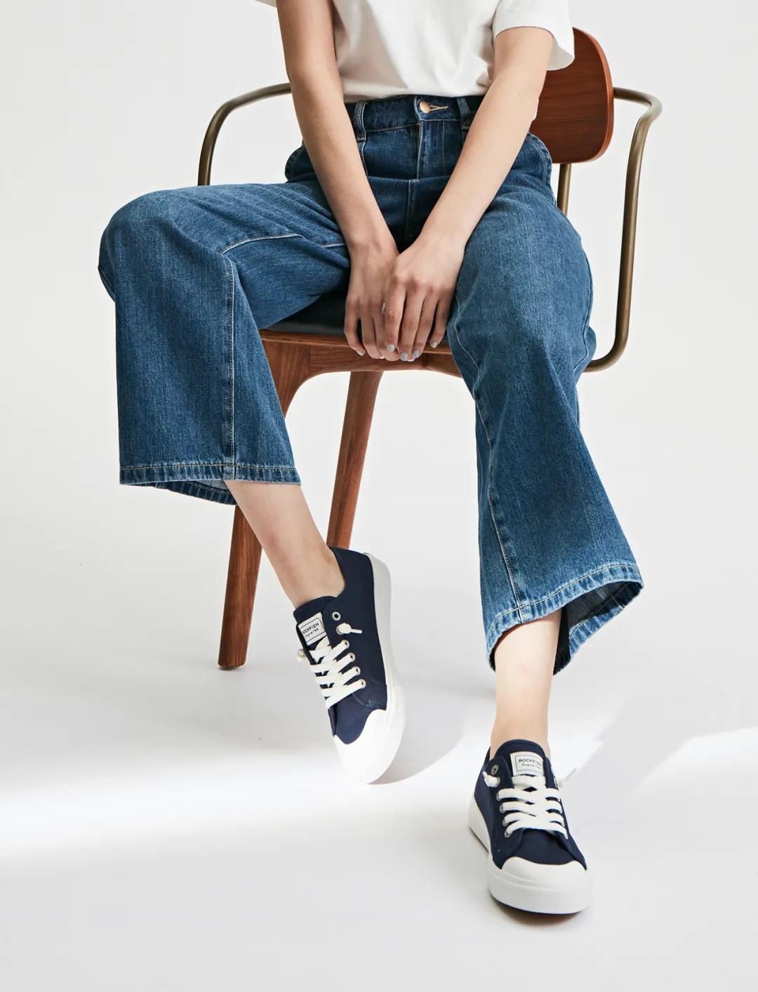 小白鞋推荐英伦风,经久耐穿的小白鞋