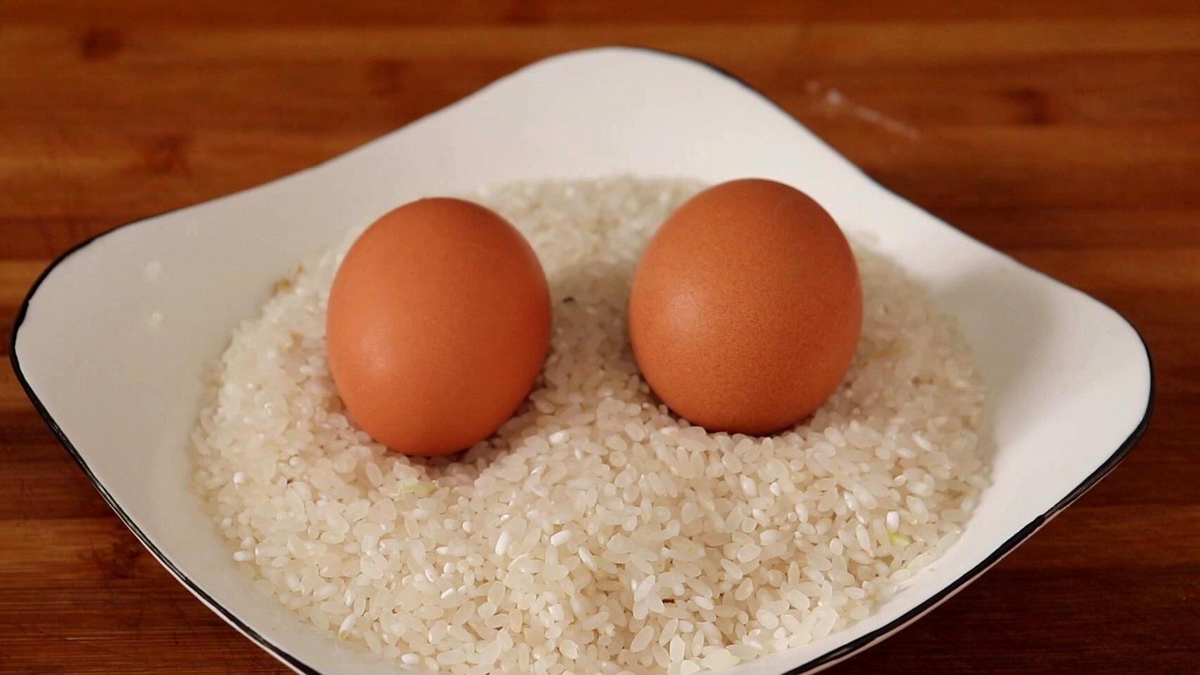 大米饭和鸡蛋怎么做好吃,吃了30年饭
