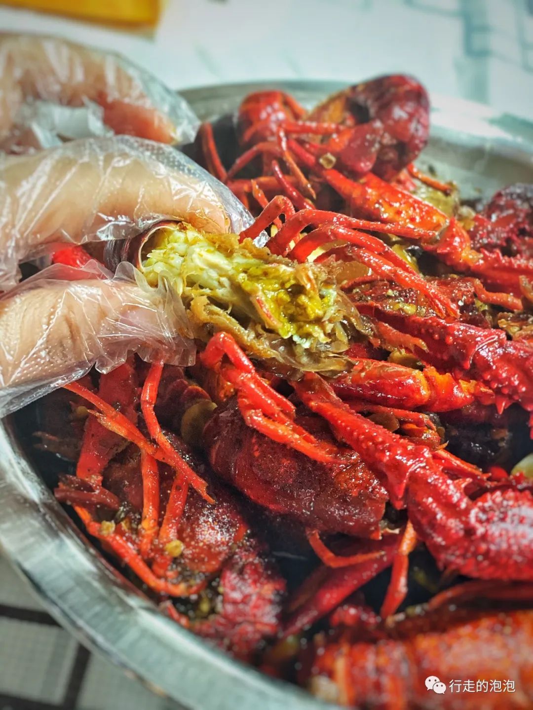 「岳阳攻略」被誉为“湖南夜宵扛把子”的烧烤城，还是小龙虾基地