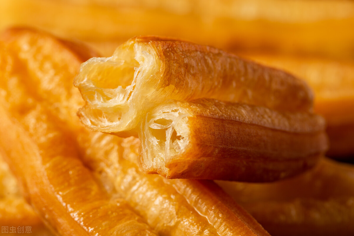 膨松剂和酵母粉加面粉的区别,膨松剂和酵母粉怎么使用