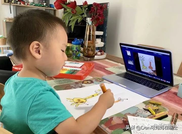 陪玩婴儿的三个技巧,新生儿1-2个月怎么陪玩