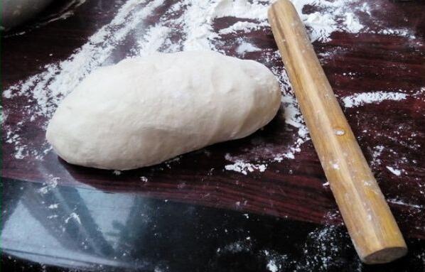 大面团发酵快还是小面团发酵快,面团发酵不成功补救办法