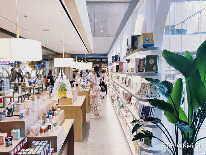 郑州有什么好吃的美食,郑州有什么好玩的地方情侣