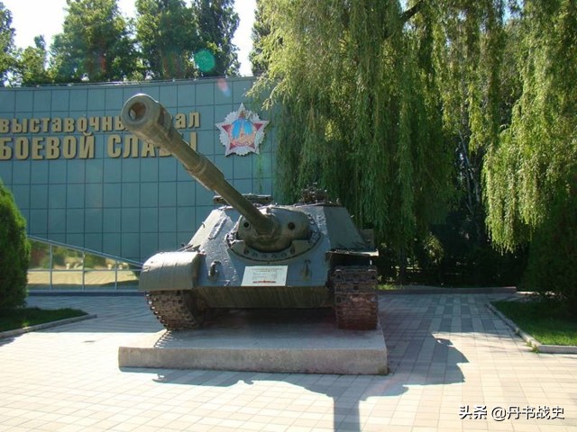 五对负重轮的歼击车，苏联SU-122-54,终究是跟不上时代