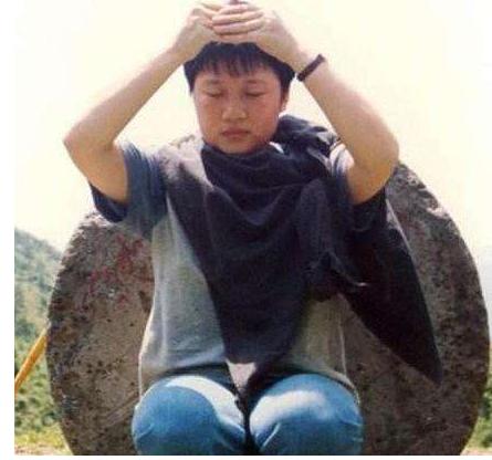 李娜上五台山当尼姑的视频,李娜五台山近况