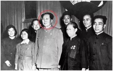 新版人民币怎么分辨真钱还是假钱,新版钞票怎么辨别假钱