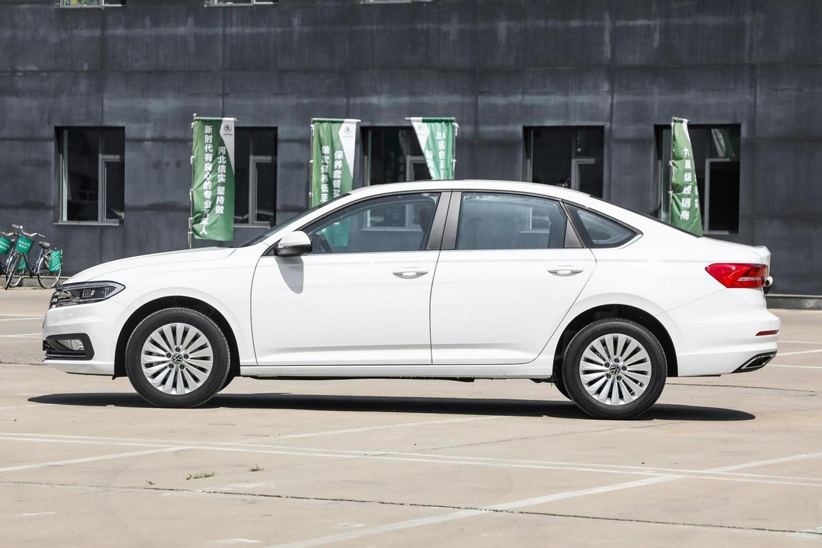 朗逸1.4t舒适版和轩逸1.6l悦享版,朗逸1.5自吸和轩逸1.6自吸哪个耐用