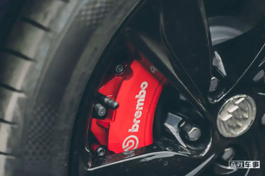 全新君威gs2.0t,君威gs新款试驾视频