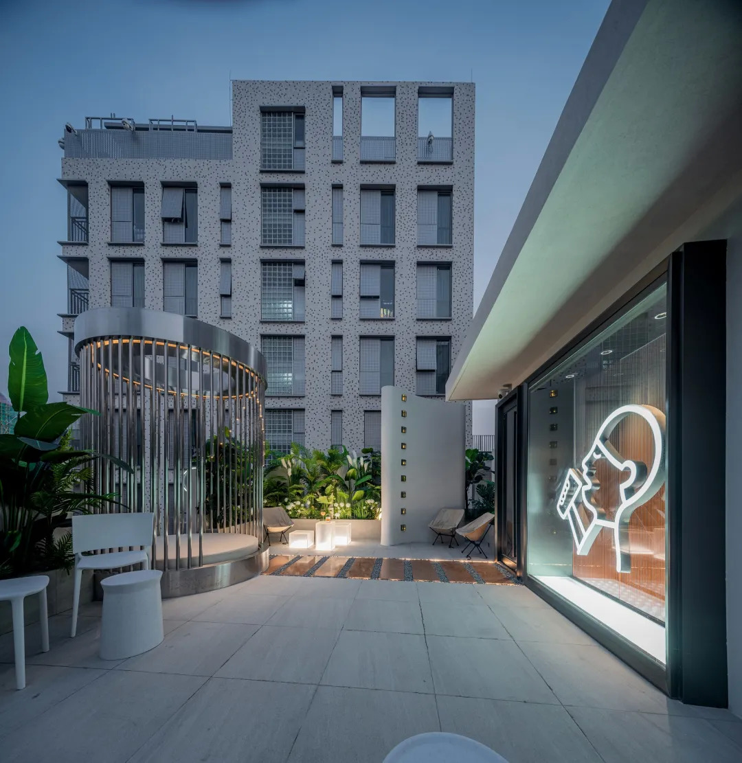 喜茶深圳南头古城手造店,新式茶饮喜茶第一家店开在哪里啊