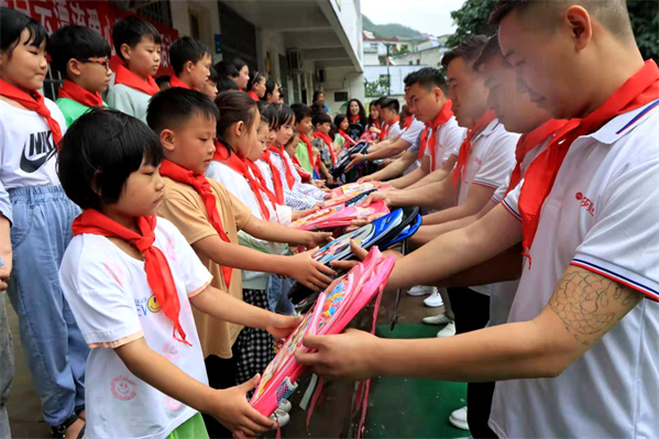 丽莎轻奢河南总代理,丽莎轻奢美业产品