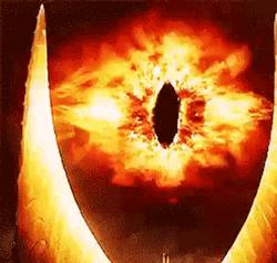 海面燃起火焰,海面火光冲天