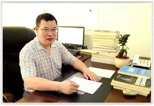 南阳师范学院物理与电子工程学院,南阳师范学院物理学院