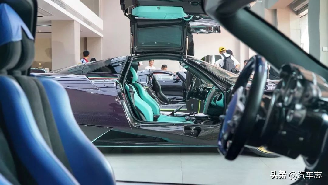 价值一亿的法拉利拉法,价值1亿元钱的白色法拉利拉法