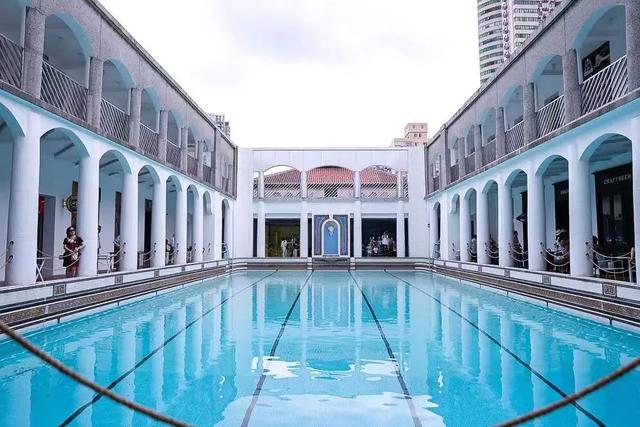 还没出上海，朋友却以为我出了趟国 ！