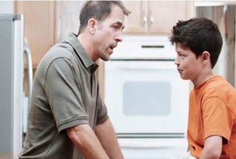 假如你家孩子有以下表现,多大的孩子哭闹撒泼怎么管教有效