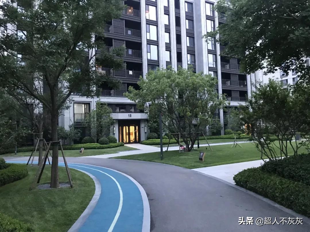 融创vs万科,融创万科绿地对比