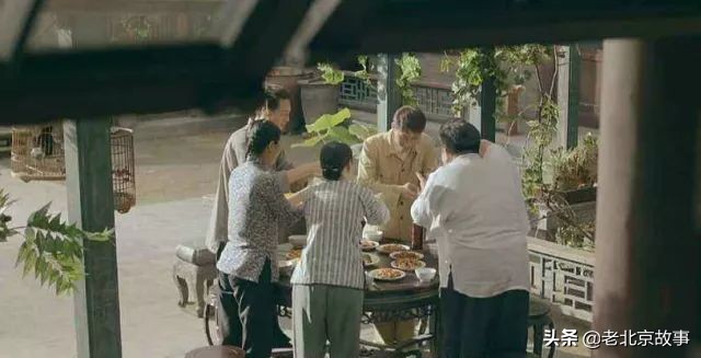 北京大妞儿聊咱喝酒串门儿老规矩!!呦呵!门儿清啊