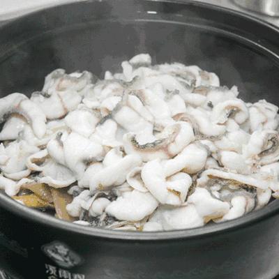 今天扒叔要说一位女星的料哦。