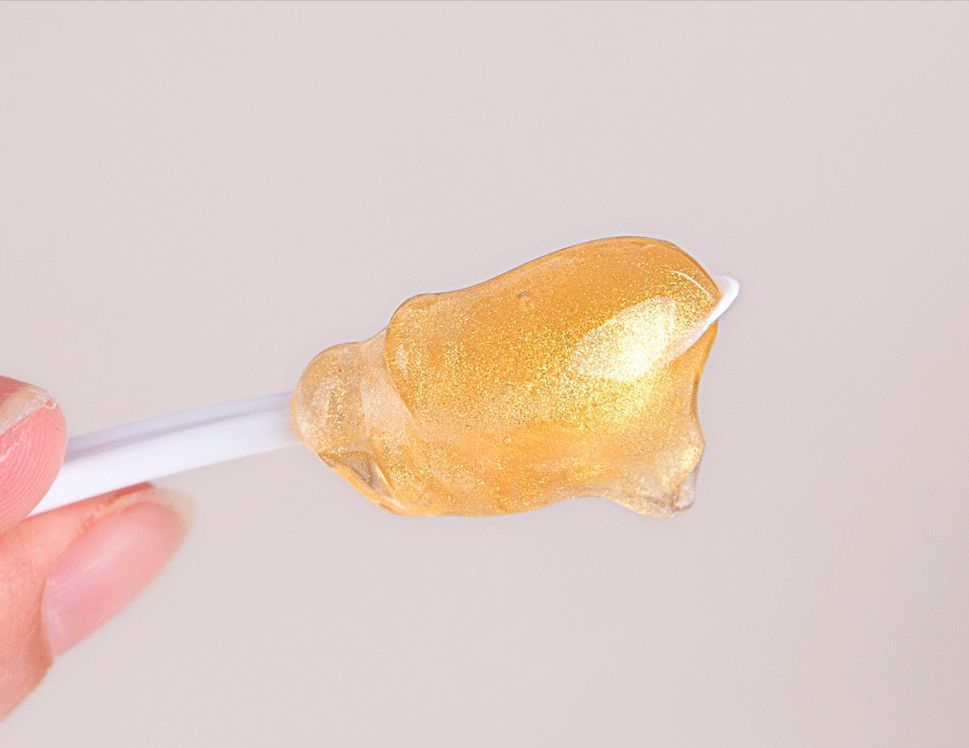 用过最良心的眼霜是哪一款,40岁左右公认最好用的眼霜老国货