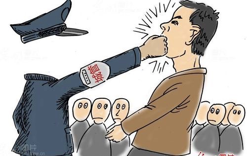 城管制止打人视频,城管理发店打人