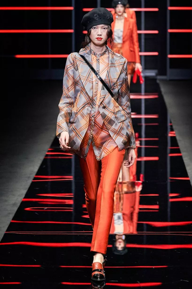 MaxMara男士穿搭,maxmara黑色西装外套怎么搭