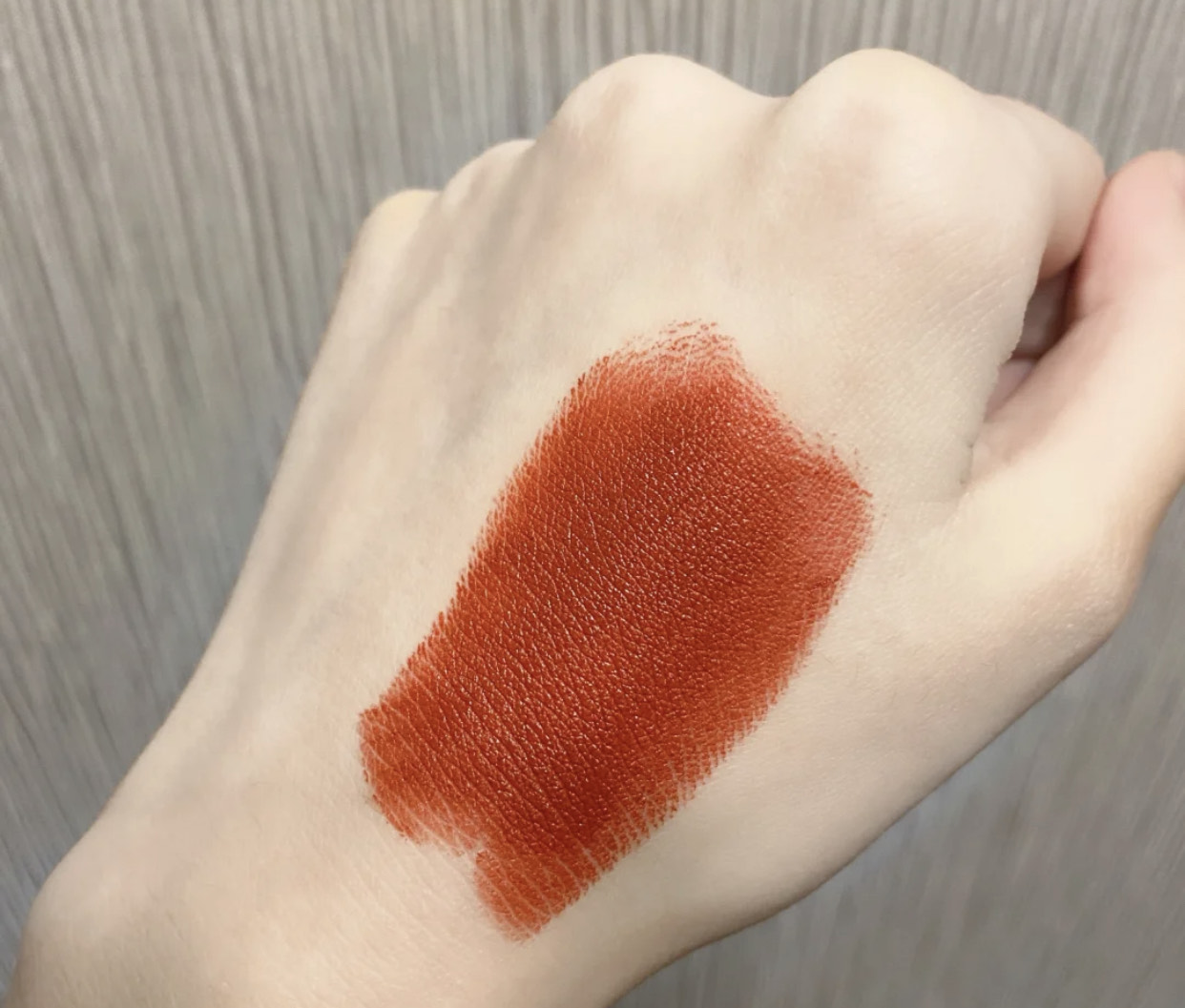 黄皮口红必买色号tf27,黄皮口红推荐tf