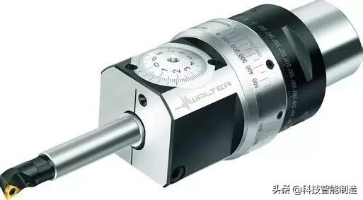 镗孔钻孔,钻孔和镗孔加工视频