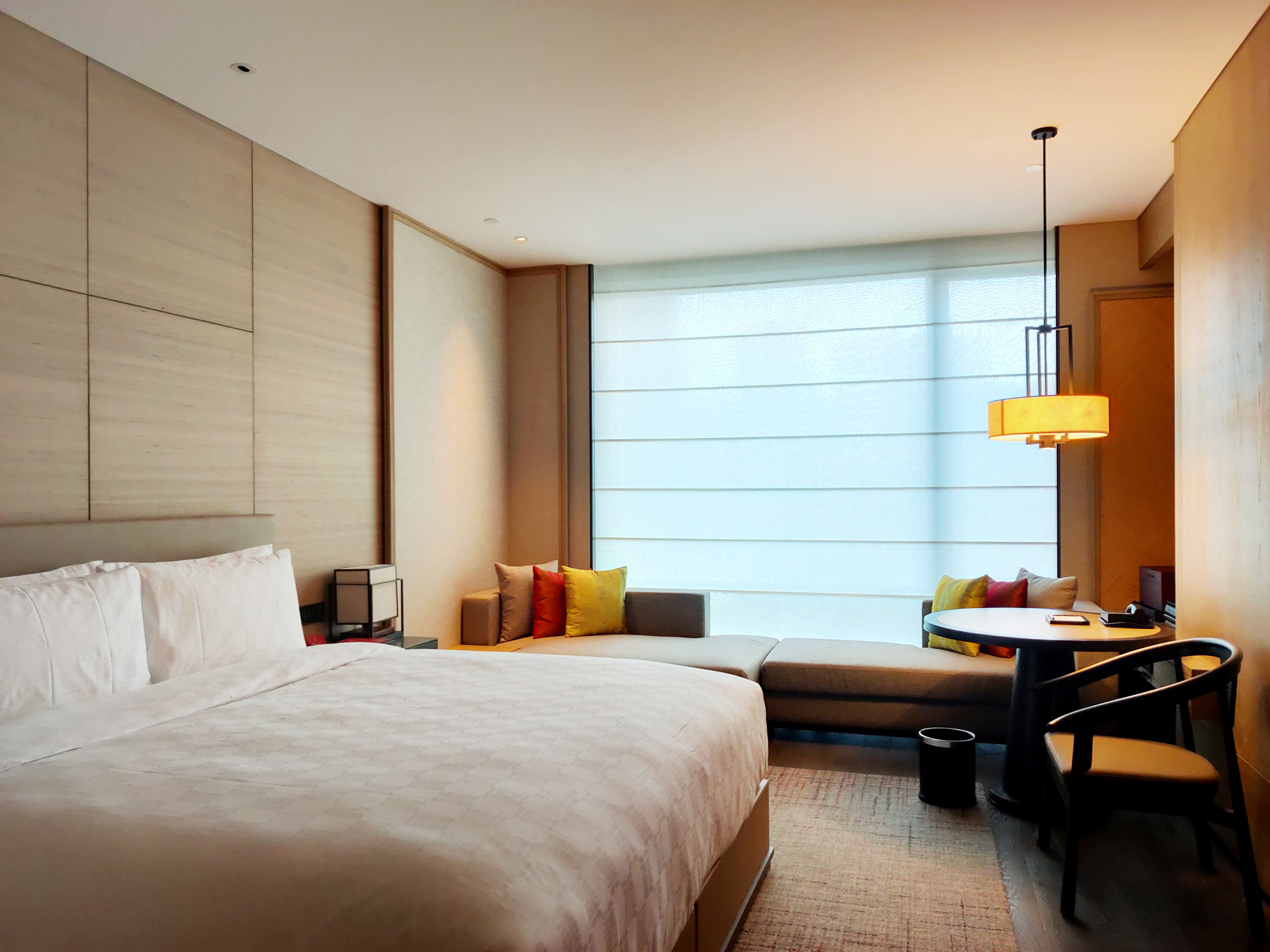 华为移动路由器2.4g和5g的区别,华为移动路由pro与宽带相比