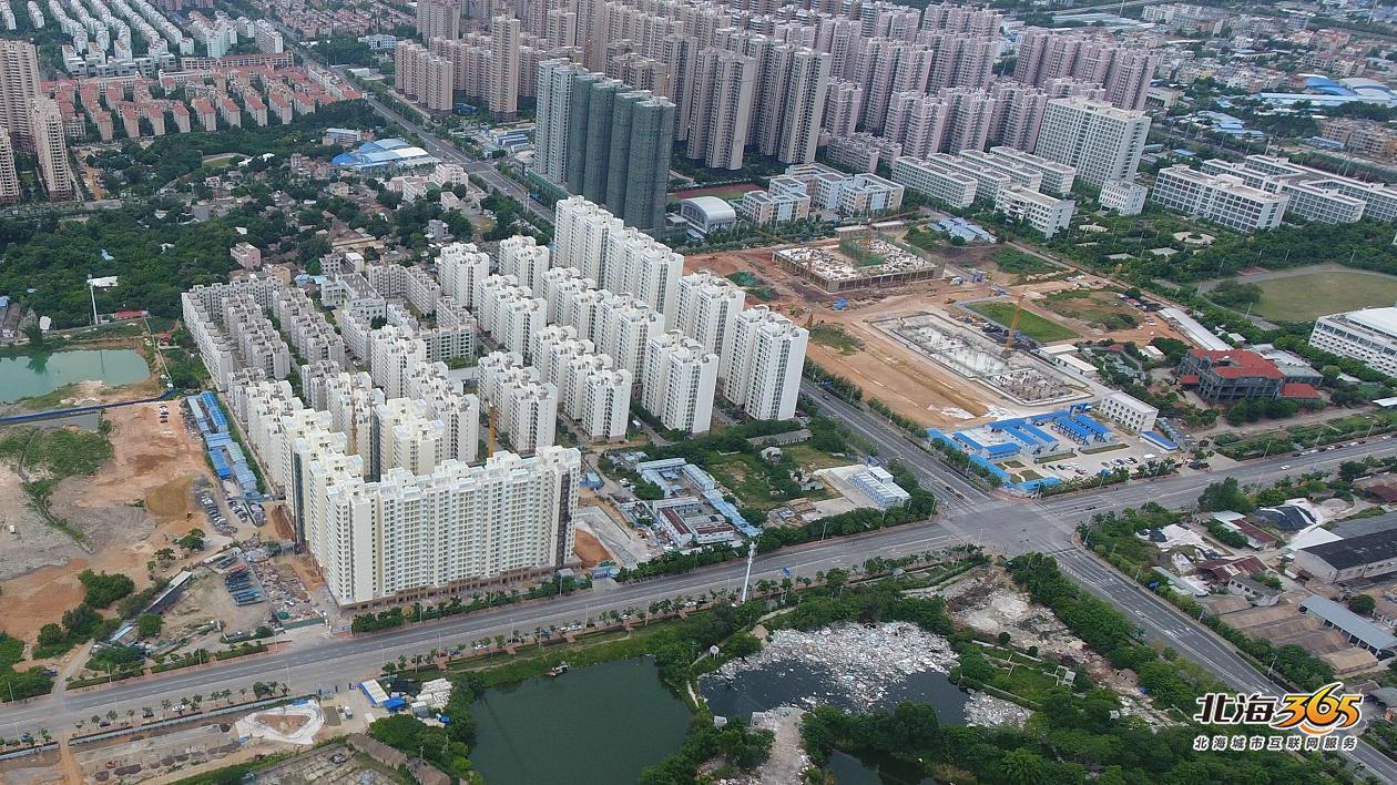 房租到期房东收回感慨万千,房租大幅下调房东欲哭无泪