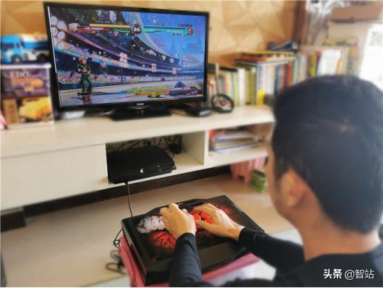 莱仕达街机摇杆PXN-X9，一起来街霸畅玩吧