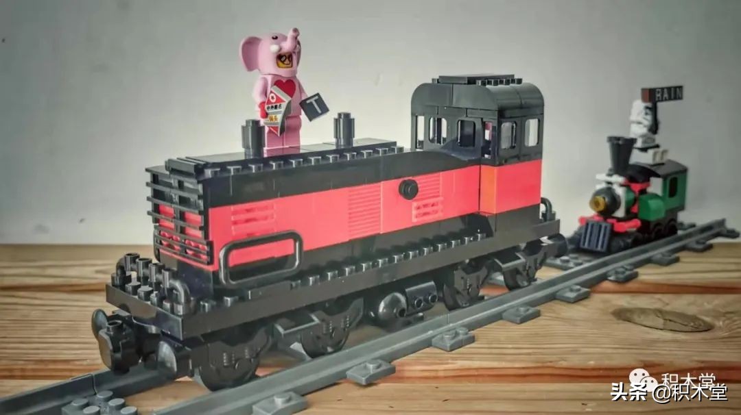 乐*官高**方套内moc最多的一款10183