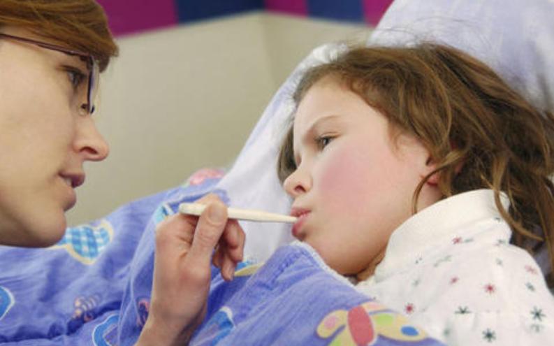 宝宝发烧吃过药温度还是不退，原来是因为这个，以后知道怎么办了